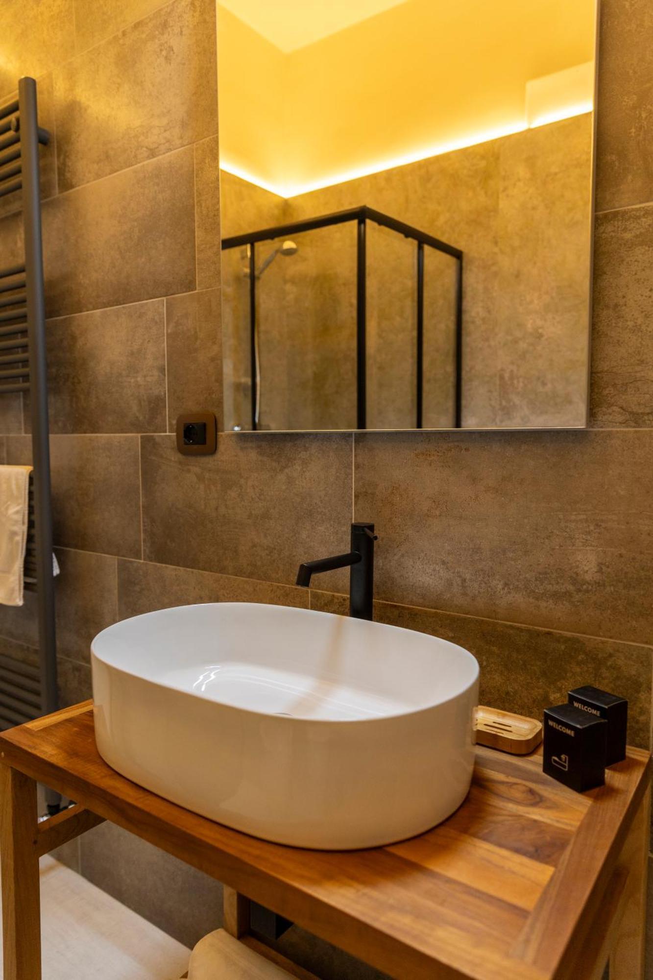 The Vinum Suites Villa Caldari Exteriör bild